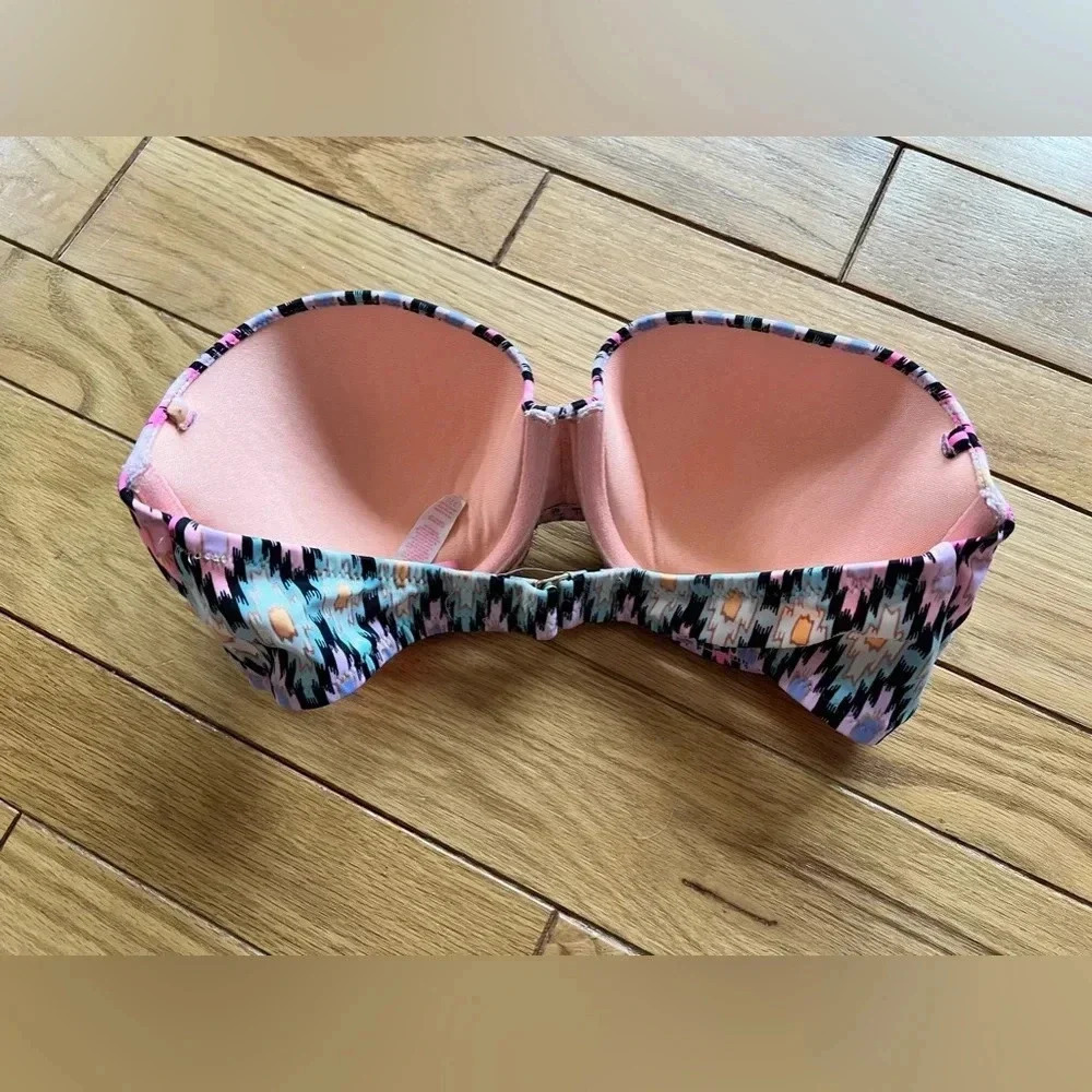 Victoria’s Secret - Swim Bandeau Top - Picture 3 of 3